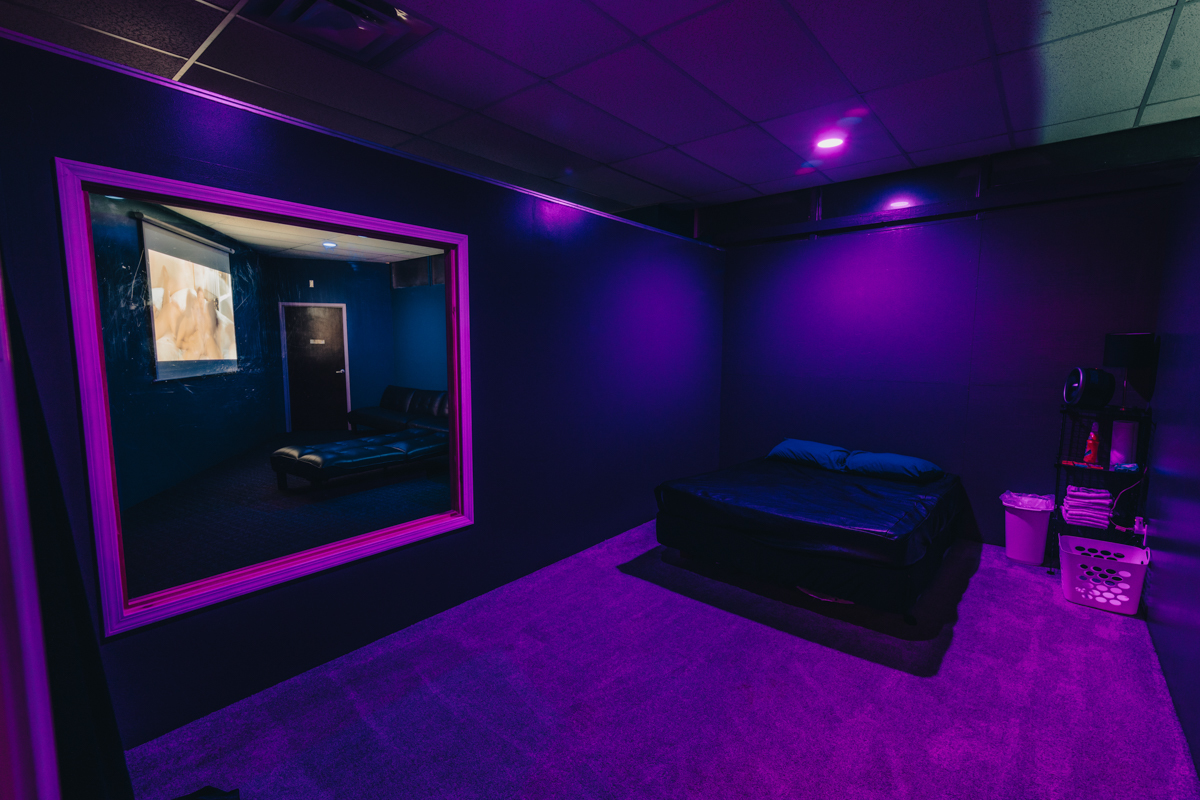 Club Eros Cleveland Media items Club Eros Gallery